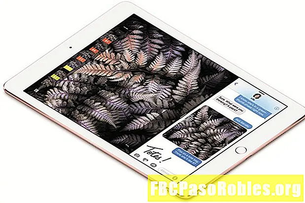 Το iPad 2 έχει οθόνη αμφιβληστροειδούς;