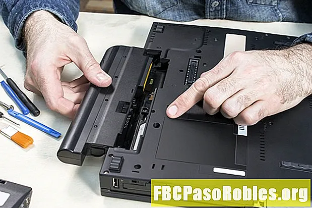 Hoe 'Geen batterij is gedetecteerd' op uw laptop te repareren
