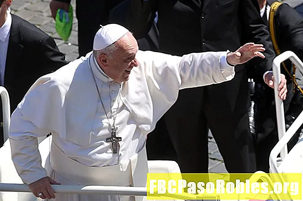 Чи використовує Папа Франциск електронну пошту?