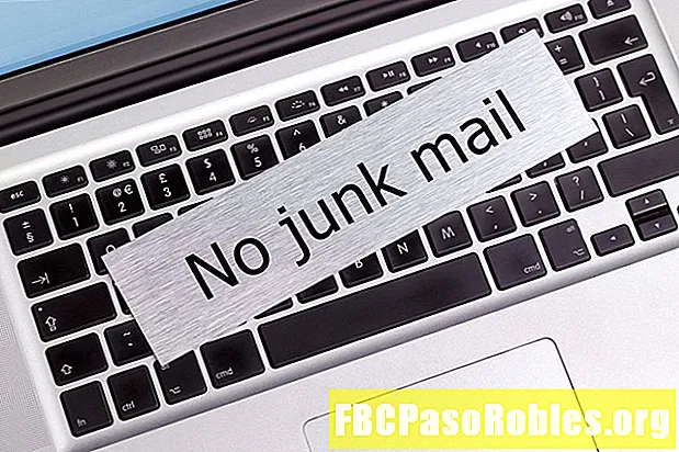 Spam- ის შეტყობინება Hotmail Junk Filter– ის გასაუმჯობესებლად