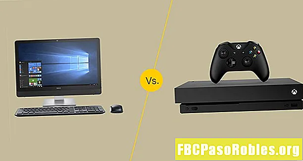 Lær fordeler og ulemper ved PCer vs Konsoller for online spill