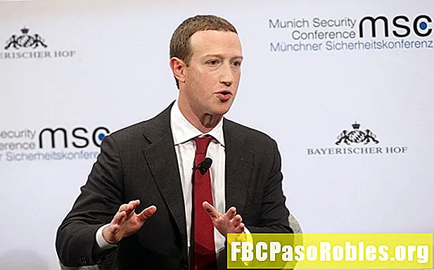 Facebook lancerer messerum for at tage zoom