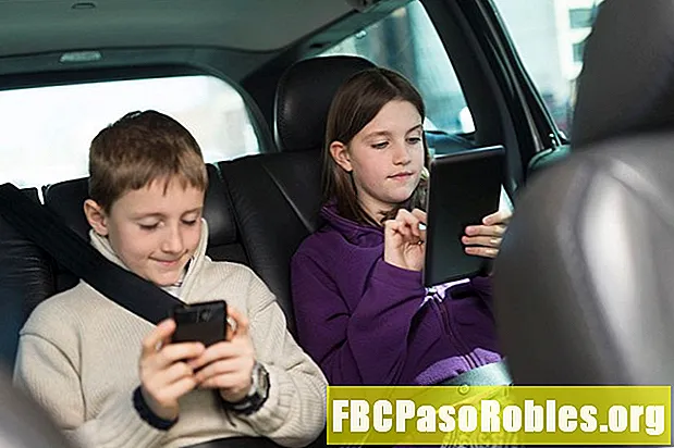 Technológia bezpečnosti automobilu na zaistenie bezpečnosti detí