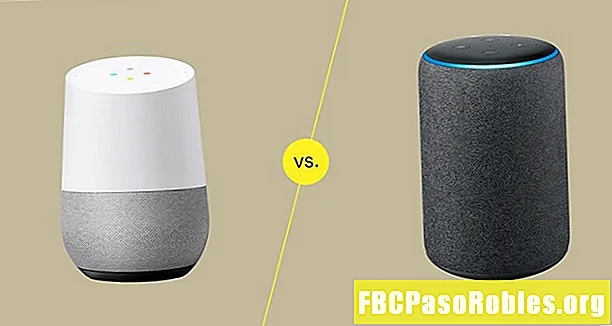 Pagrindinis „Google“ puslapis palyginti su „Alexa“: kuris išmanusis garsiakalbis jums yra geriausias?